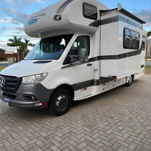 Mercedes Sprinter Santo Inácio 2024 7.5-SI Slide-Out