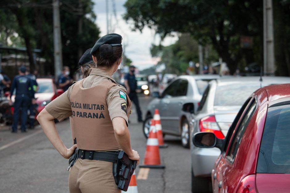 Esteja preparado para fiscalizações na estrada, com todos os documentos em dia.