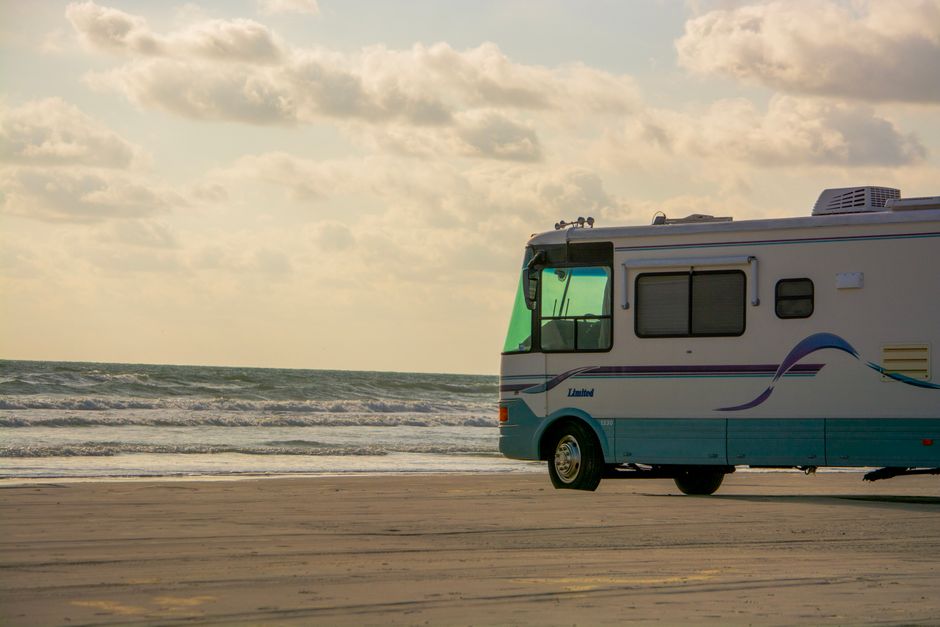 Acordar com paisagens deslumbrantes é a recompensa diária para quem escolhe a liberdade do motorhome.