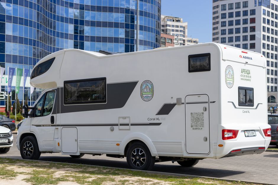 Aluguel de Motorhome: Sua Porta de Entrada para a Vida Nômade sobre Rodas