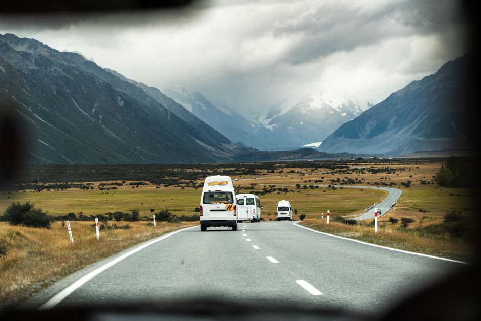 Motorhome Perfeito: Luxo ou Compacto? Guia para Sua Próxima Aventura