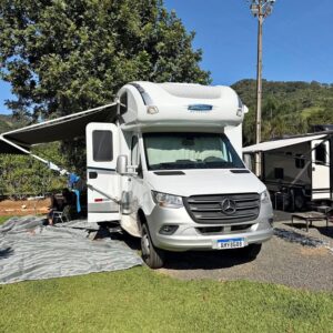 Mercedes Sprinter Santo Inácio 2022 7.5-SI Slide-Out Victron