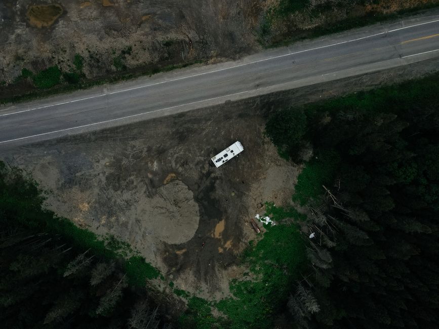 A liberdade de explorar trilhas e paisagens naturais intocadas com seu motorhome.